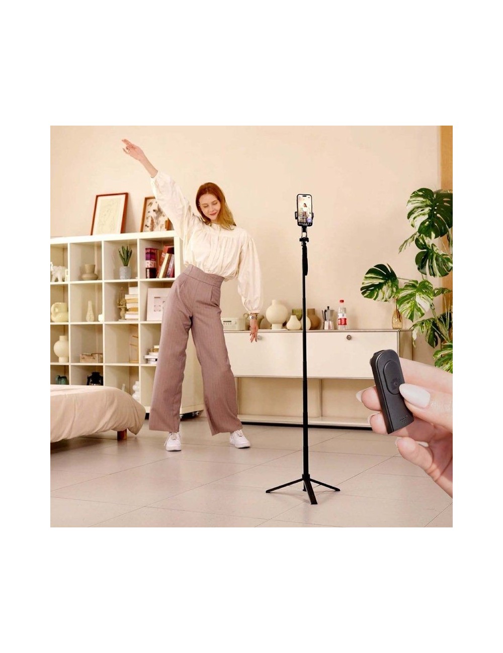 Palo para Selfie + Trípode Aisens SS01ST-299/ Negro