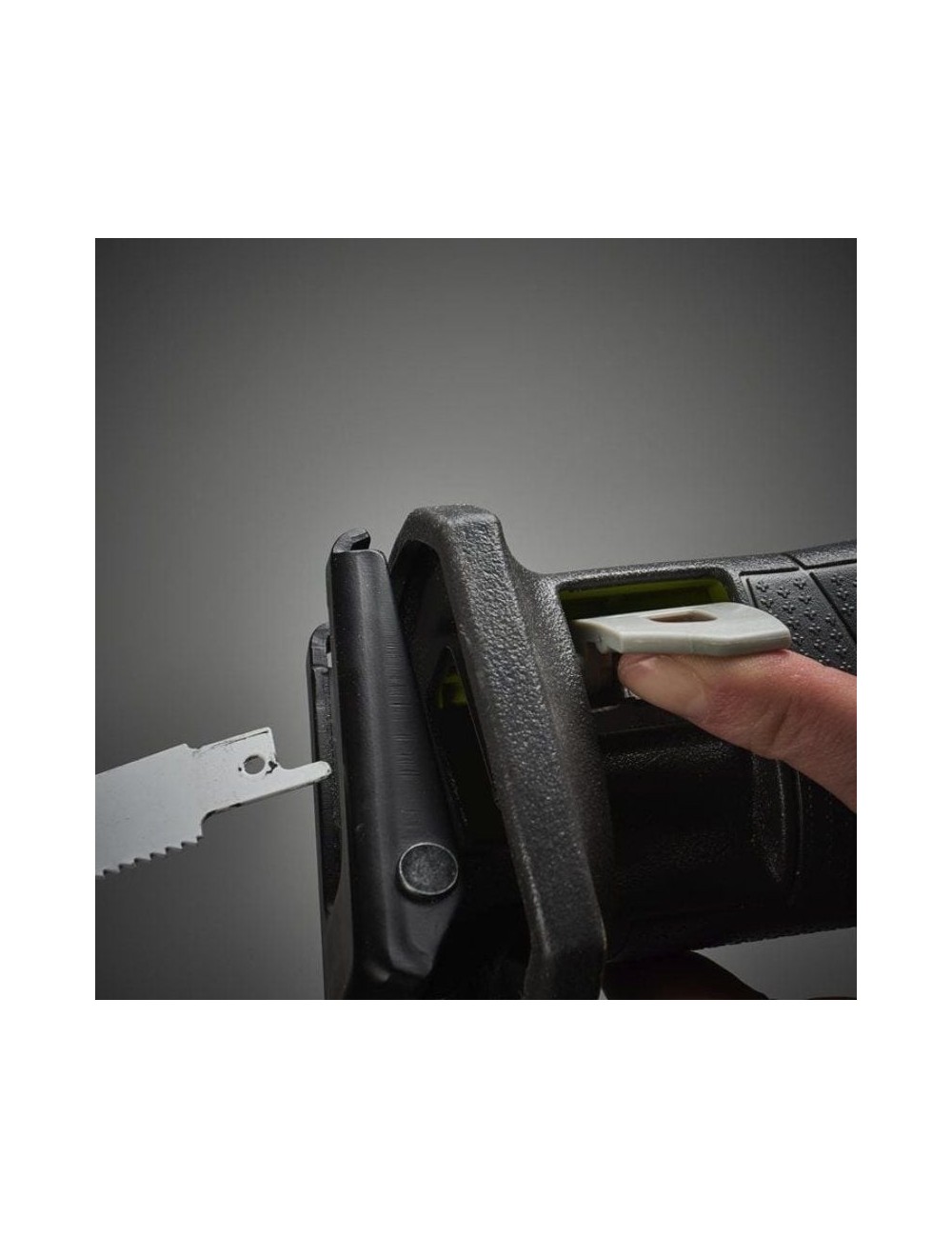Sierra de Sable Sin Cable Ryobi ONE+ R18RS-0/ 18V/ Sin Batería ni Cargador