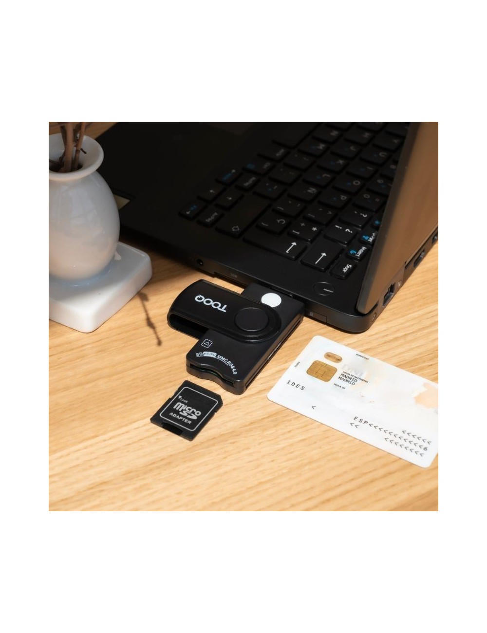 Lector de DNI, Tarjetas Inteligentes, SD y MicroSD TooQ TQR-3012B/ USB 2.0/ Negro